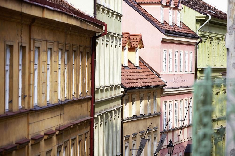 Maximilian Hotel Prague Exterior photo